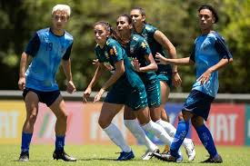 Veja o calendário e o histórico de jogos da seleção principal feminina de futebol. Selecao Brasileira Faz Jogos Treinos Contra Gremio Feminino E Cruzeiro Rs Masculino Sub 16 Diario Regional