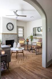 Episode 15 The Giraffe House Magnolia Fixer Upper Living Room Wood Floor Design Floor Design