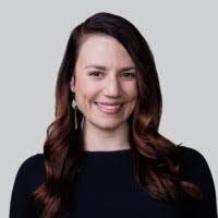 Kelly Toomey's Instagram, Twitter & Facebook