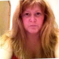 Susan Valliere's Instagram, Twitter & Facebook