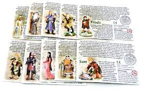 Die schöpfer haben die drei filmvorlagen humorvoll, clever und effektvoll umgesetzt. Satz Beipackzettel Von Der Herr Der Ringe Teil 1 Alle 10 Grossen Zettel Zur Serie Die Gefahrten U Ei Online Shop Auf Eierlei De Der Umfangreiche Shop U Eier