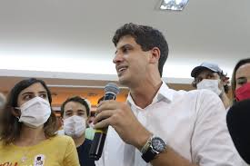 See more of tabata amaral on facebook. Joao Campos Promete Implantar Credito Popular Nos Tres Primeiros Meses De Gestao No Recife Eleicoes 2020 Em Pernambuco G1