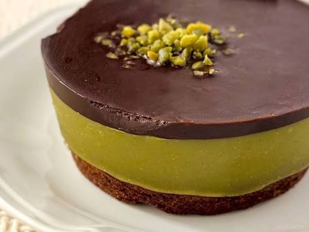 成城石井「ドバイチョコ風ケーキ」がさすがだった！ヒット必至の新感覚 ...