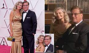 Check spelling or type a new query. Oscars 2021 Paulina Porizkova And Aaron Sorkin Make Their Debut As A Couple On Red Carpet Daily Mail Online