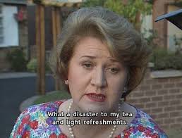 Keeping Up Appearances🌍Patricia Routledge