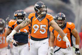 While we don't know derek wolfe birth time, but we do know his mother gave birth to his on a saturday. Nfl On Espn On Twitter Broncos Announce De Derek Wolfe Is Suspended 4 Games For Violating Nfl S Performance Enhancing Drug Policy Http T Co Gwbu30ps4n