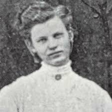 Grace nee Turner married Fred Wooden and there daughter (photos from my  grandmother Alice Ruby Turner Jamieson)...