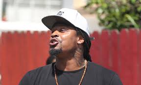 The couple were first spotted together at a hockey game in 2013. Marshawn Lynch S Emeryville Eatery To Be Featured On Series Bar Rescue