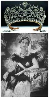 Puțină istorie și momentul creării instituției. Familia RegalÄ A Greciei