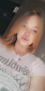 Karli Sweet (@karlisweet3)