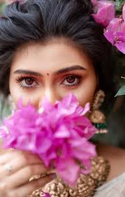 🦢 Hair and makeup Mathumi Thayaparan Mathumi Beauty Care 💄