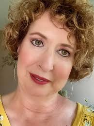 We're pairing satin-smooth skin with a soft, smoky eye for a look that's  equal parts drama and elegance. 🫶 Get the Smoky & Satin look: ✩ Eye Shadow  Primer ✩ Sheer Face