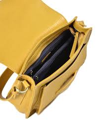 Femmes faux cuir décontractée sac à dos étanche sac de voyage scolaire sacs de jour 3 en 1 sac à main pour fille. Sac Bandouliere Hexagona 136511 Moutarde En Vente Au Meilleur Prix