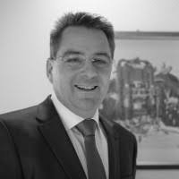 200+ "Geile" profiles