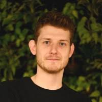 2400+ profilů „Pfau“