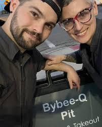 🔥💃 Storytime with Chef Jacob R 💃🔥 So there I was, just a humble chef  out in the wild, doing some grocery shopping 🛒 when I noticed this lady  staring at me.