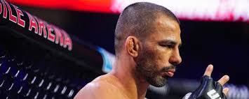 Rodrigo Vera (Peso pena) Perfil do MMA