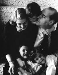 Ingrid bergman was a swedish actress who starred in a variety of european and american films, television movies, and plays. Films Cloud On Twitter Ingrid Bergman And Roberto Rossellini With Their Children