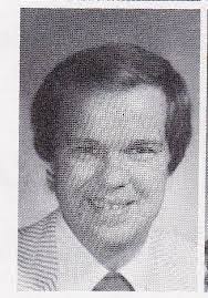 Robert Pugsley's Instagram, Twitter & Facebook