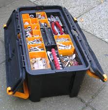 A homemade wooden rolling toolbox. Toolbox Wikipedia