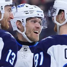 Luke Schenn's Instagram, Twitter & Facebook