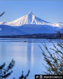 Informacion de los ultimos sismos de chile, utilizando la informacion de sismologia.cl. Sismologia Chile On Instagram El Volcan Puntiagudo Era El Volcan Dequincheu De Los Huilliches O Tripaicura De Los Fotos De Chile Volcanes Volcan Osorno