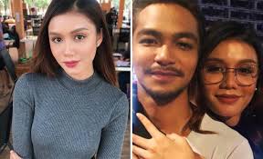 Mimi lana pernah memuat naik gambar dan video dirinya menyambut hari ulangtahun kelahiran syafiq bersama ahli keluarga pelakon itu. Kami Sudah Tiada Persefahaman Mimi Lana Akui Putus Cinta Dengan Syafiq Kyle Buzzkini