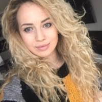 Aleksandra Czaja's Instagram, Twitter & Facebook