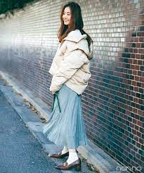 新木優子はフェミニン服 ショートダウンで冬のデートコーデ 毎日コーデ ファッションアイデア ファッション デザインスタイル