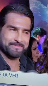 Arturo Arredondo's Instagram, Twitter & Facebook