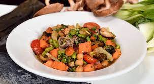 Here are seven recipes you should try that are both nutritious and flavorful, but are light and easy to eat. Cancer Fighting Soup Miso Noodle And Vegetable Recipe Norton Healthcare Louisville Ky