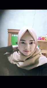 Tutorial hijab foto cewek2 cantik lucu berhijab anak remaja sma jual hijab instan dan baju muslim online faradisafashion com. 8 Ide Wanita Cantik Berhijab Terkini Wanita Cantik Wanita Kecantikan