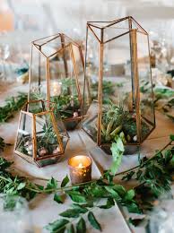 15 Wedding Tablescapes That Prove It S Time To Ditch Flowers Wedding Floral Centerpieces Terrarium Centerpiece Green Centerpieces