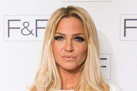 Sarah was going through her archives while writing her book hear me out and came across the song wear. Sarah Harding Says Christmas Was Probably My Last After Her Cancer Spreads Evening Standard