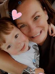 Shanna Odom's Instagram, Twitter & Facebook