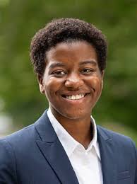 Senior Julia Chaffers awarded Marshall Scholarship for graduate study in  the UK