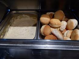 Deze 3 sterrenhotels hebben geweldige beoordelingen ontvangen van andere reizigers Gravy And Biscuits Picture Of Shilo Inns Bend Tripadvisor