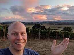 What are the best tide times for crabbing at Garibaldi pier in Oregon?
