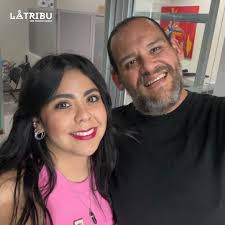 El actor Julio Yúdice y el director de cine @arturomenendez como invitados  en el tema del día para contarnos los detalles de la película “La Balada de  Hortensia.” Visita en el estudio