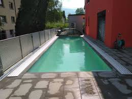 Sandfarbe Terrassengestaltung Landschaftsbau Poolbau