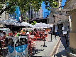 Beat kitchen has always been a place for a warm hello or the i need to feel at home and a place for many to take a moment to catch a breath. for 30 years beat kitchen has been here, it has been my home, it has been my family, it has been a community staple and a hub for musicians, comedians, and other performers from around. Chicago Riverwalk Restaurants A Complete Guide To Dining On The Chicago River Your Chicago Guide