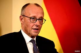 Layan Odeh, Gillian Tan & Kurt Wagner