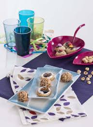 Stil Editoru Etkin Yagmur Coskun Colorful Renkli Tepsi Party Party Time Cookie White Pink Green Yesil Pembe Mor Purple Bey Turkuaz Tepsi Kurabiye