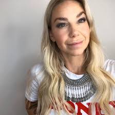 Elisa Wolf's Instagram, Twitter & Facebook