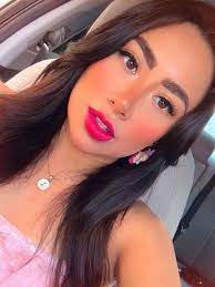 Me hackearon mi cuenta de insta si les escriben pidiendo algo o mandando  algo no hagan caso ignoren me resuelven de 3 a 4 dias 😓