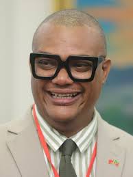 Jeffrey Hanley's Instagram, Twitter & Facebook