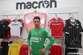 We did not find results for: Dinamo Bucarest Ufficiale Ecco Piscitelli Mercato Calciomercato Com