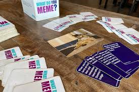 How To Play What Do You Meme Step By Step Rule Instructions Board Game Halv