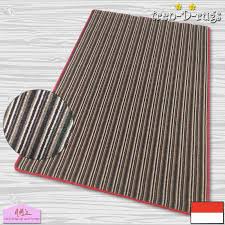 Ruang tamu adalah salah satu yang sangat terpenting untuk rumah anda, karena ruang tamu menjadi salah satu representasi dari yang mempunyai rumah sendiri. Tren D Rugs Karpet Line Salur Garis Stripe Permadani Modern Bulu Alas Lantai Kamar Tidur Ruang Tamu Murah Halus 100 Cm X 150 Cm Nms Terbaru Juli 2021 Harga Murah Kualitas Terjamin Blibli