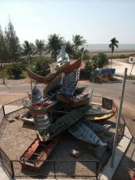 Pdf | on mar 1, 2014, najihah remali and others published model distribusi tsunami diaplikasikan pada mitigasi bencana tsunami di kota kuala muda kedah flooding, landslides, debris flow and tsunami are some of the disasters experienced in malaysia. Tugu Peringatan Tsunami Kota Dataran Tsunami Venture Facebook